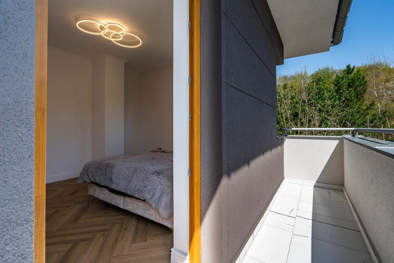 Serenity Prague Villa With Garden Jacuzzi מראה חיצוני תמונה